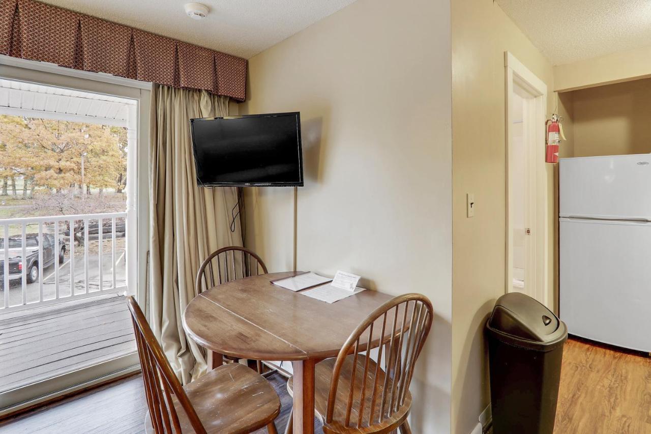 Windrifter Resort Wolfeboro Zimmer foto